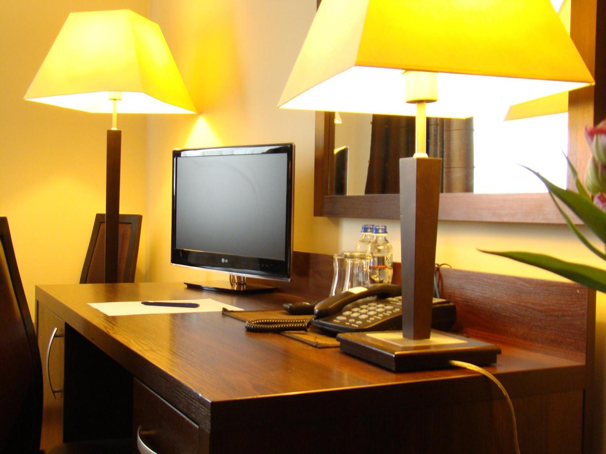 Hotel Azalia & Spa Niepołomice Eksteriør billede