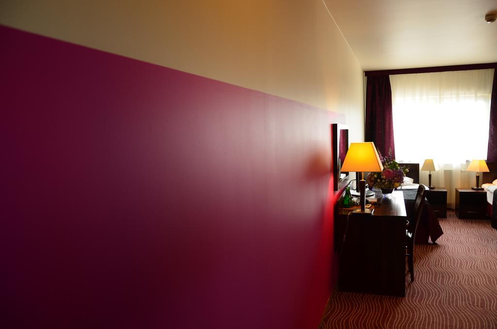 Hotel Azalia & Spa Niepołomice Eksteriør billede